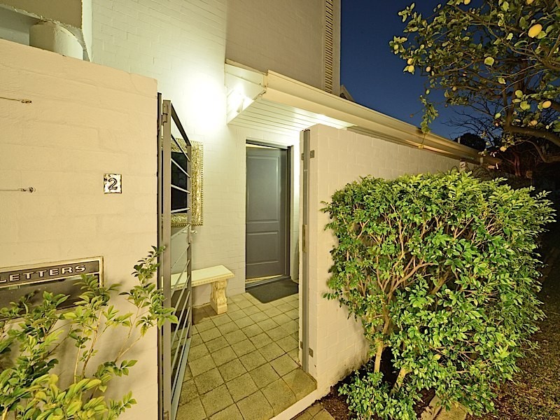 2 Reeve Street, Swanbourne WA 6010