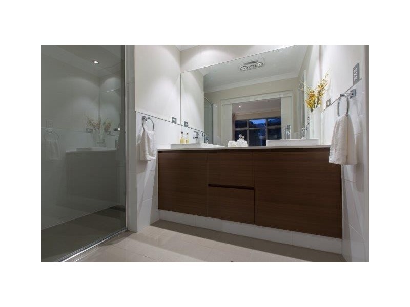 11 Loneragan Street, Nedlands WA 6009