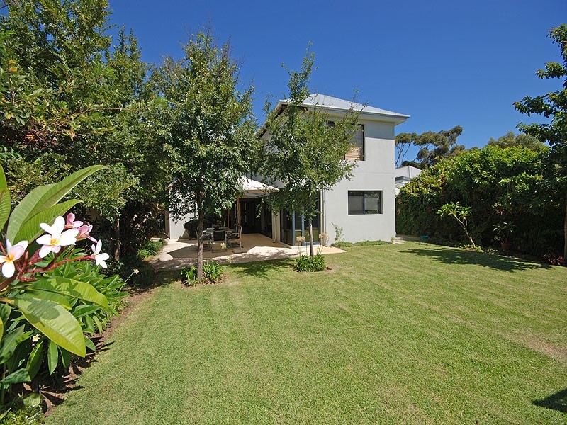 100 Napier Street, Cottesloe WA 6011