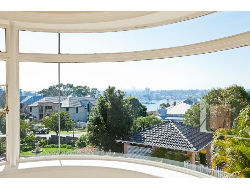 17A Bindaring Parade, Claremont WA 6010