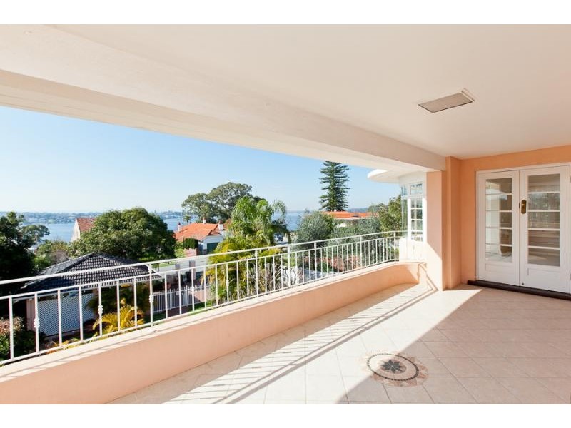 17A Bindaring Parade, Claremont WA 6010