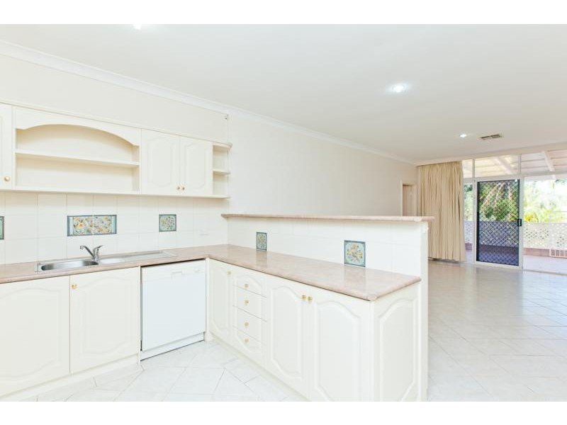 17A Bindaring Parade, Claremont WA 6010