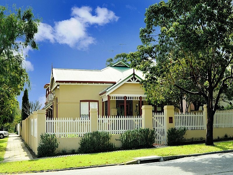 78 Grant St, Cottesloe WA 6011