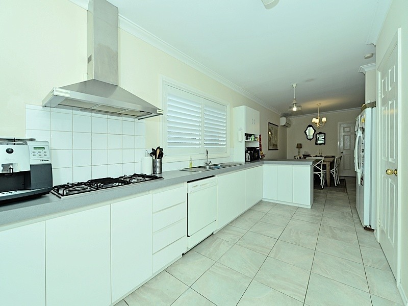 78 Grant St, Cottesloe WA 6011