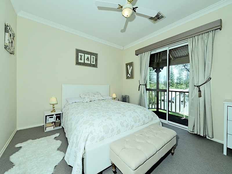 78 Grant St, Cottesloe WA 6011