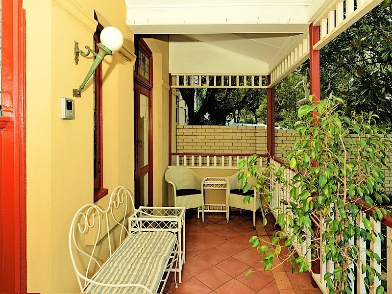 78 Grant St, Cottesloe WA 6011