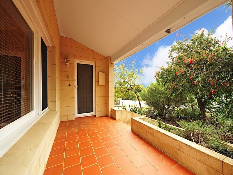 36 Servetus Street, Swanbourne WA 6010