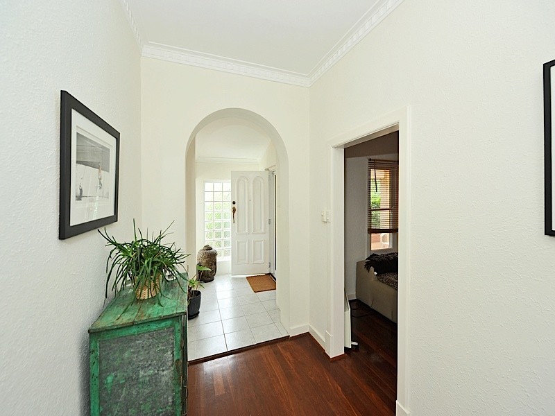 36 Servetus Street, Swanbourne WA 6010