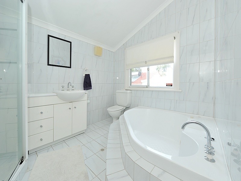 36 Servetus Street, Swanbourne WA 6010