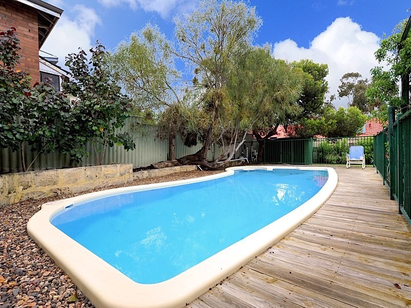 36 Servetus Street, Swanbourne WA 6010
