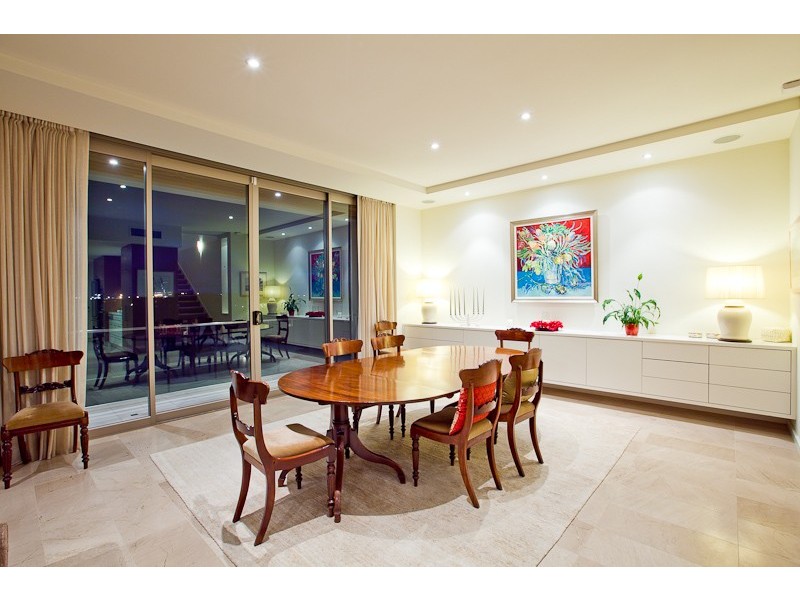 9 Fairbairn Street, Mosman Park WA 6012