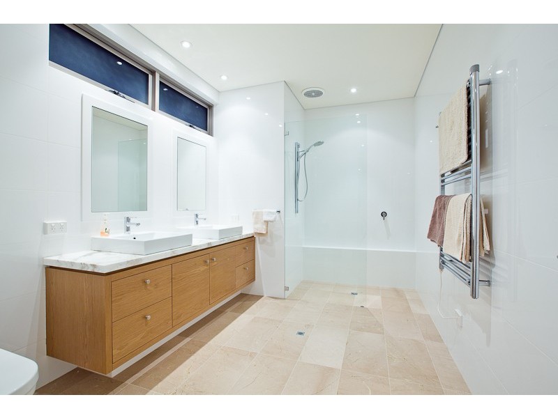 9 Fairbairn Street, Mosman Park WA 6012