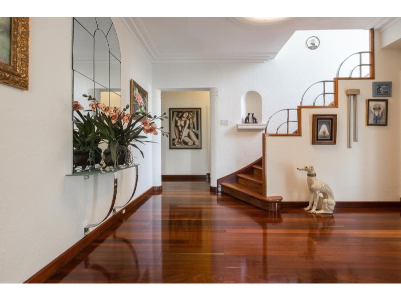 32 Genesta Crescent, Dalkeith WA 6009