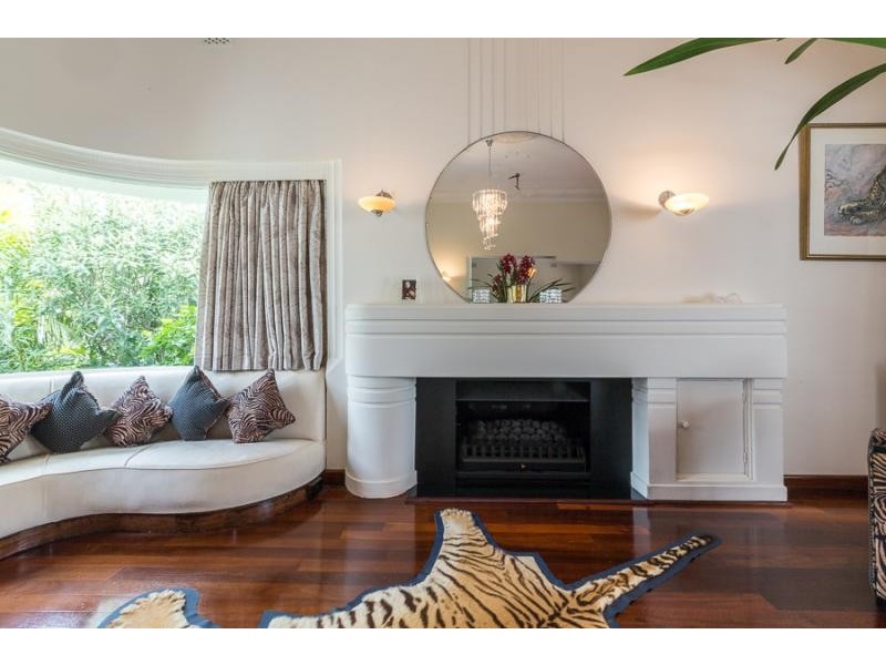 32 Genesta Crescent, Dalkeith WA 6009