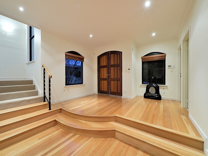 38 Grant St, Cottesloe WA 6011