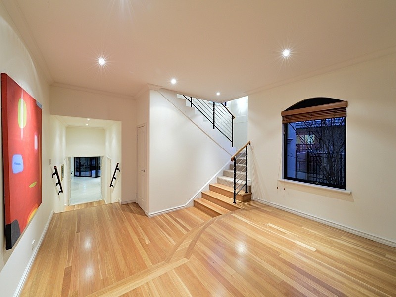 38 Grant St, Cottesloe WA 6011