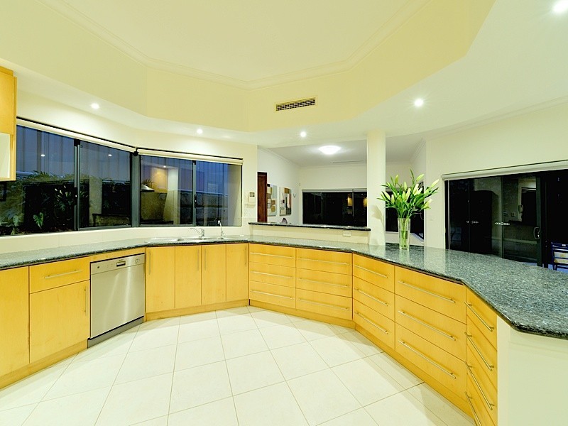 38 Grant St, Cottesloe WA 6011