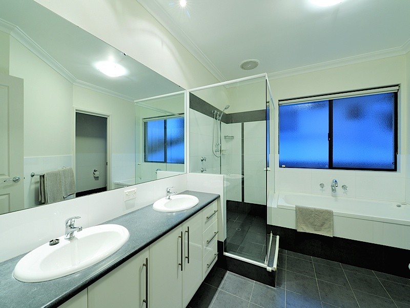 38 Grant St, Cottesloe WA 6011