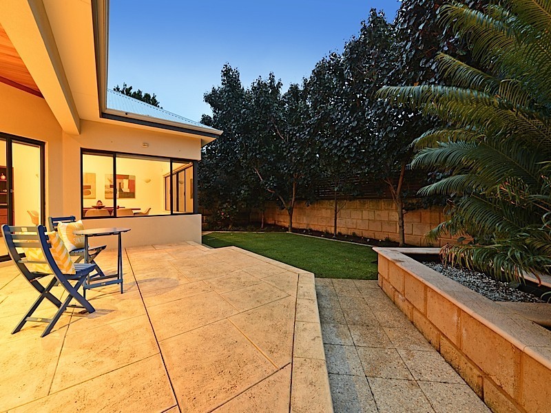 38 Grant St, Cottesloe WA 6011