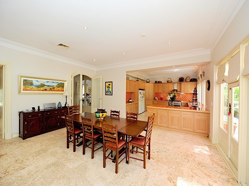 3 Viking Road, Dalkeith WA 6009