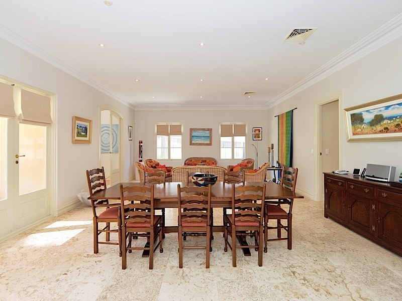 3 Viking Road, Dalkeith WA 6009