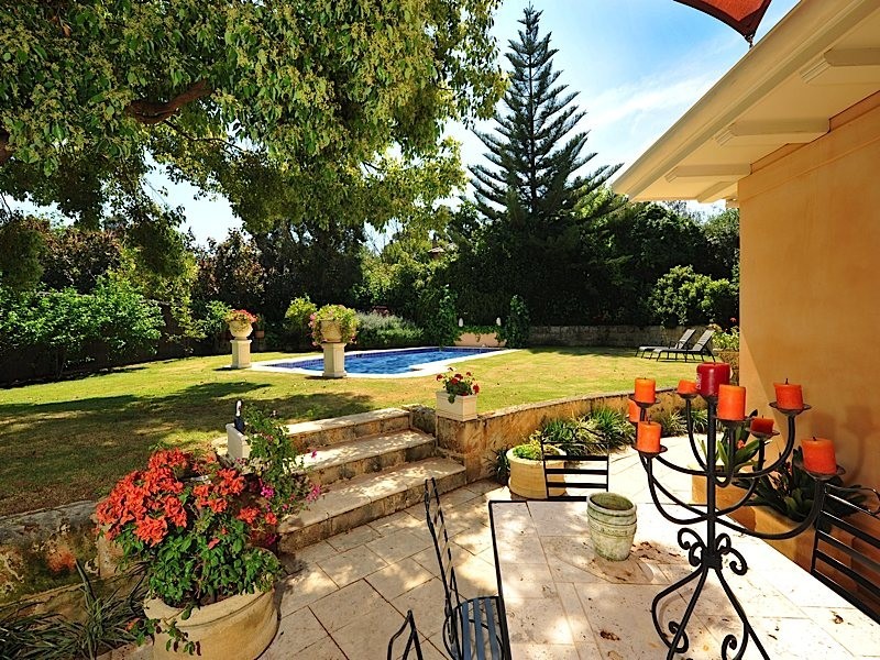 3 Viking Road, Dalkeith WA 6009