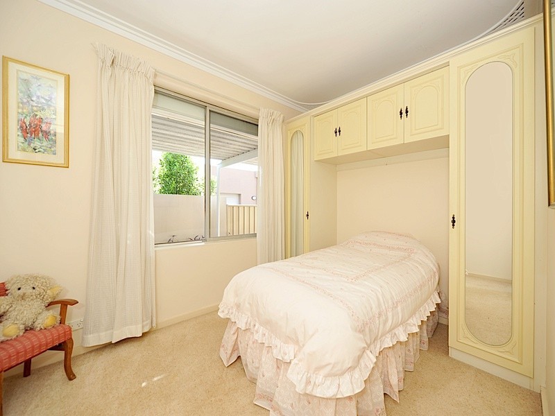 259A Riverton Drive North, Shelley WA 6148