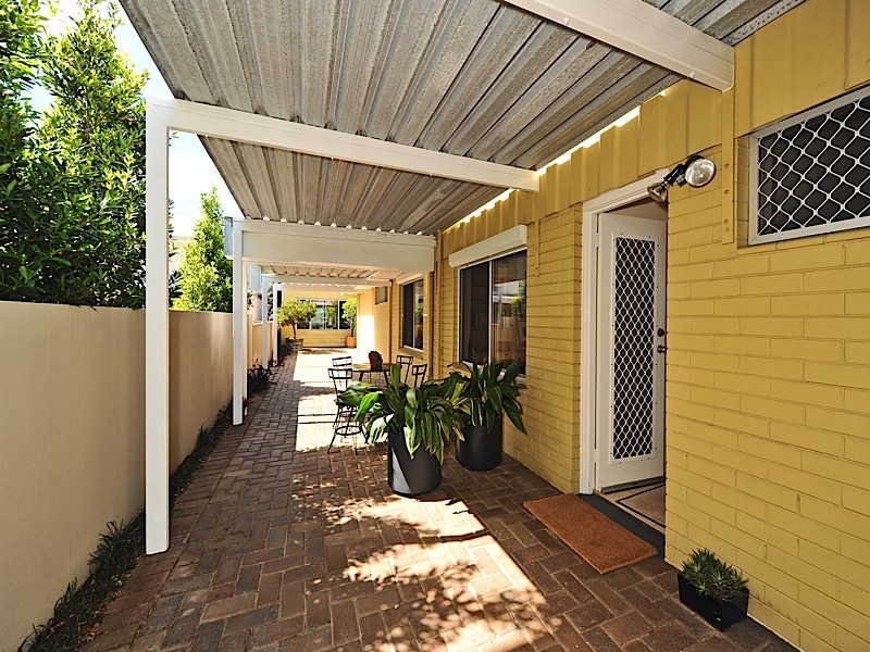 259A Riverton Drive North, Shelley WA 6148