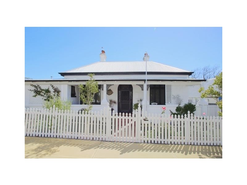 19 Dean Street, Claremont WA 6010