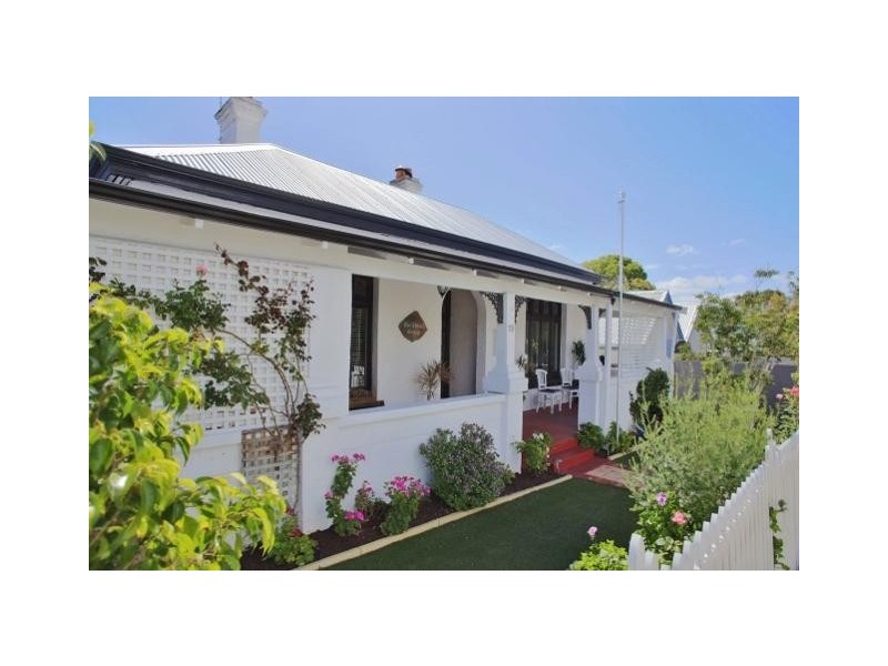 19 Dean Street, Claremont WA 6010