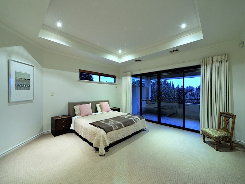 38 Grant St, Cottesloe WA 6011