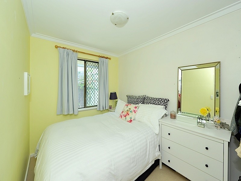 2/111 Monument Street, Mosman Park WA 6012