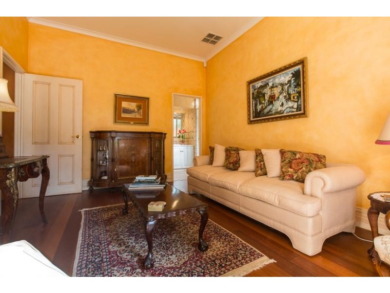 23 Vera Street, Cottesloe WA 6011