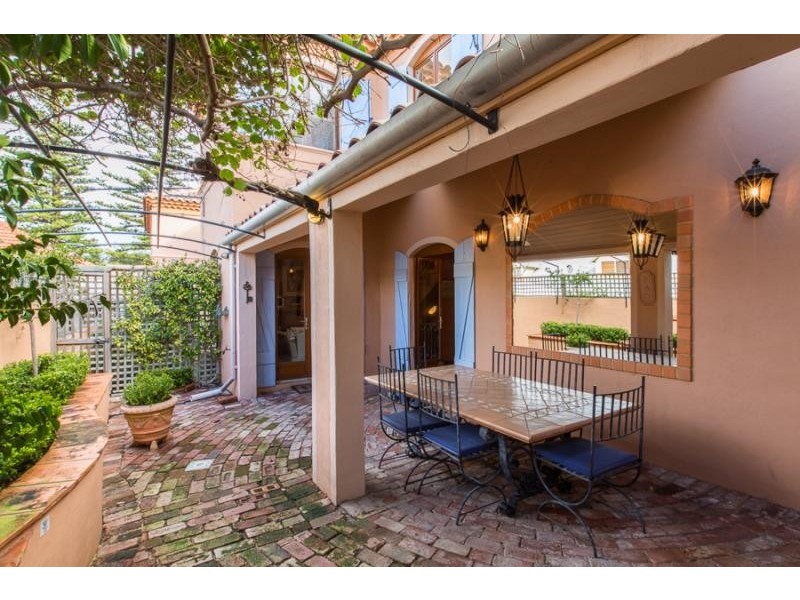 23 Vera Street, Cottesloe WA 6011