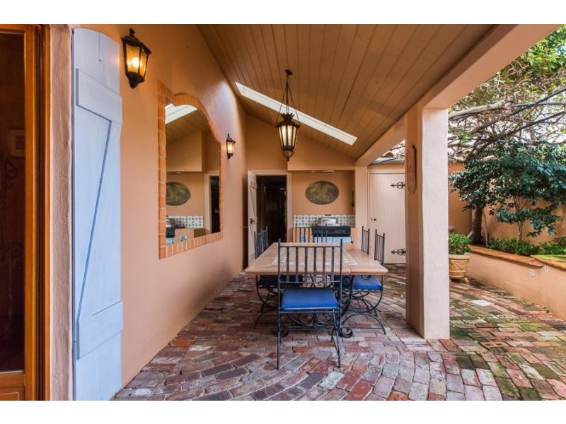 23 Vera Street, Cottesloe WA 6011