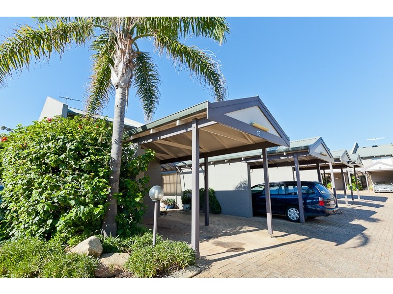 13/3 Rockett Lane, Cottesloe WA 6011