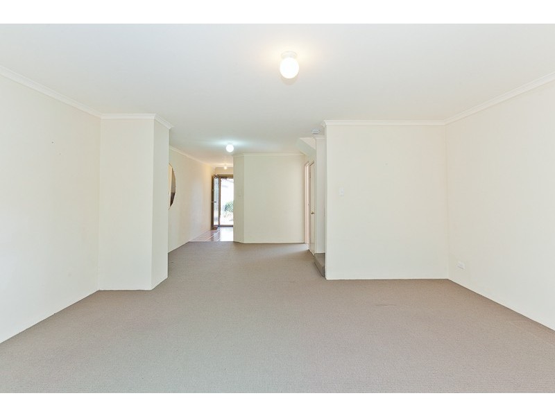 13/3 Rockett Lane, Cottesloe WA 6011