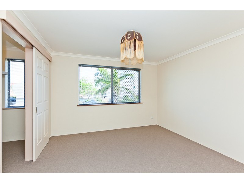 13/3 Rockett Lane, Cottesloe WA 6011