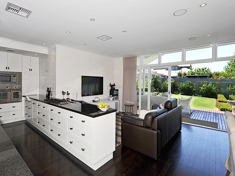 60 Servetus Street, Swanbourne WA 6010