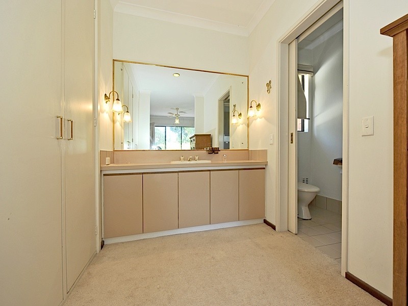 1 Hynes Road, Dalkeith WA 6009