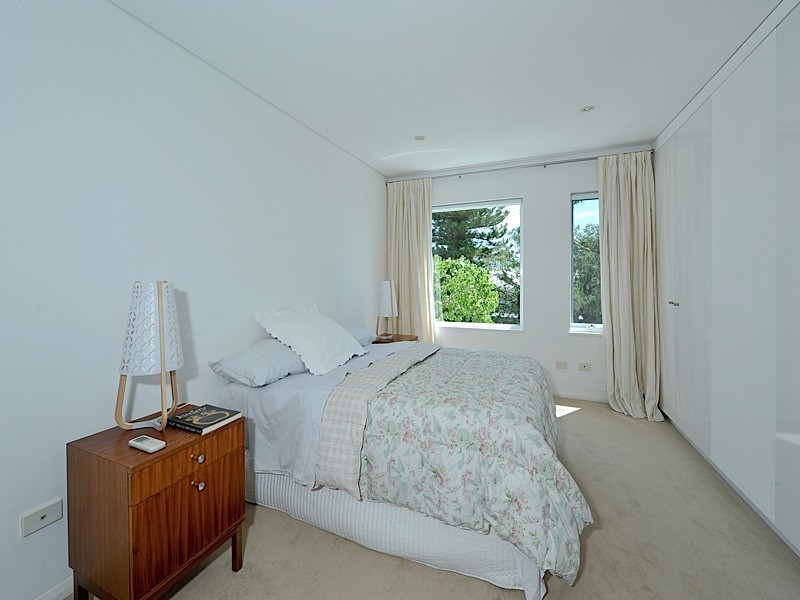 9 Wentworth Street, Cottesloe WA 6011