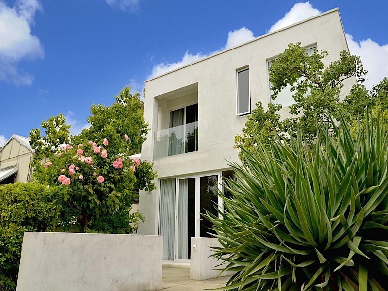 9 Wentworth Street, Cottesloe WA 6011