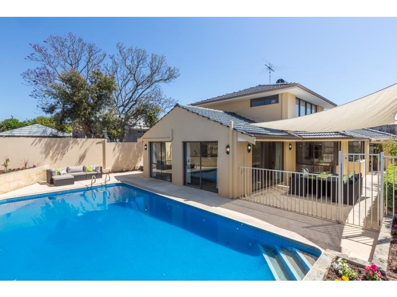 6 Dalgety Street, Cottesloe WA 6011