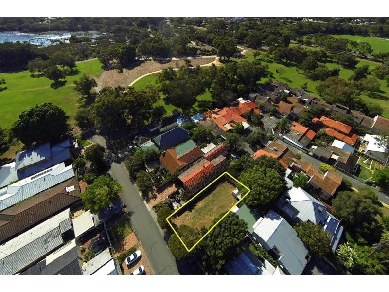 13 Lakeway Street, Claremont WA 6010