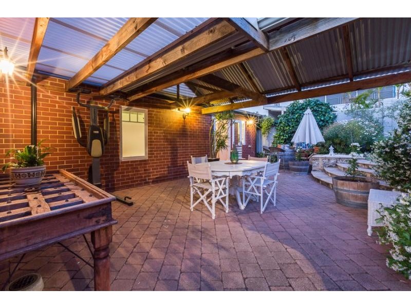 106 Railway Street, Cottesloe WA 6011