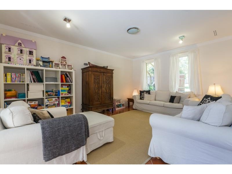 7 Ackland Way, Cottesloe WA 6011