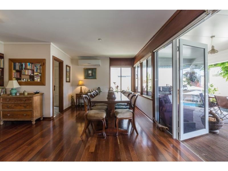 11 Salisbury Street, Cottesloe WA 6011