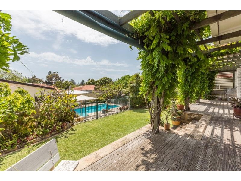 11 Salisbury Street, Cottesloe WA 6011