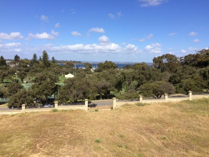 8 Bay View Terrace, Peppermint Grove WA 6011