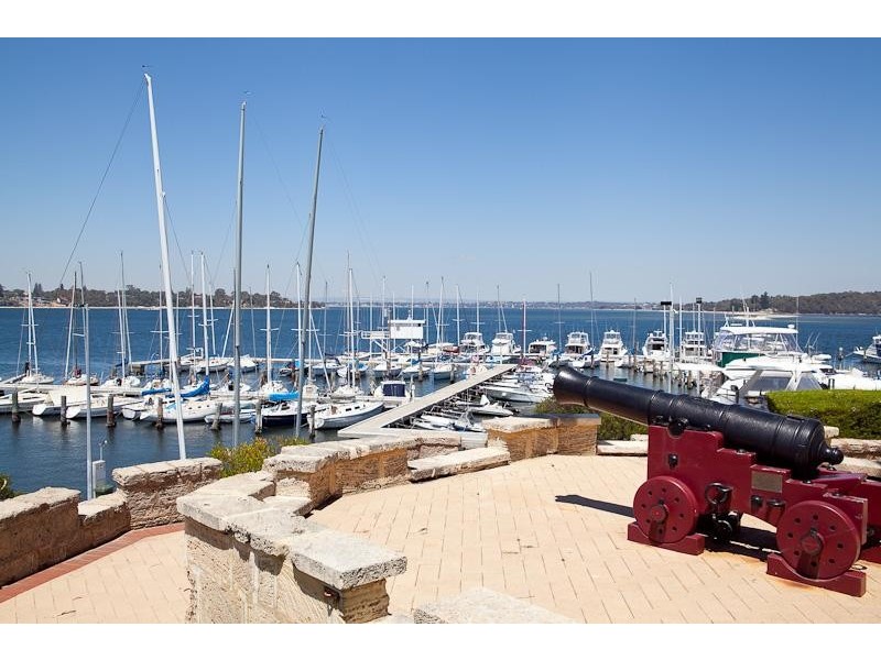 8 Bay View Terrace, Peppermint Grove WA 6011